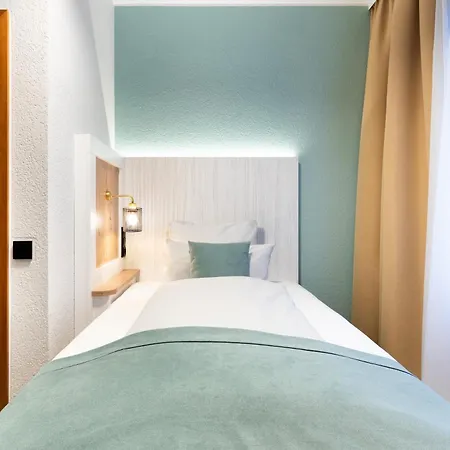 Garner - Engelbertz By Ihg Кёльн