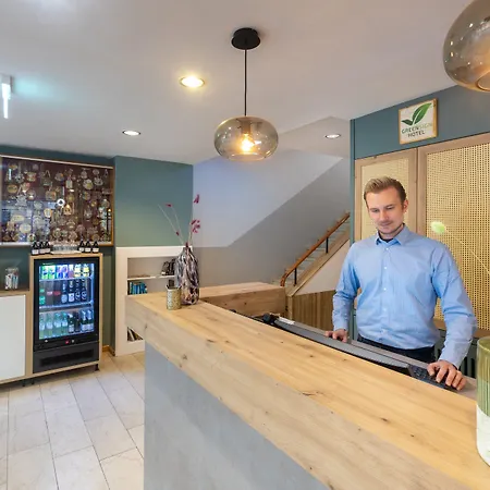 Garner - Engelbertz By Ihg 3* קלן