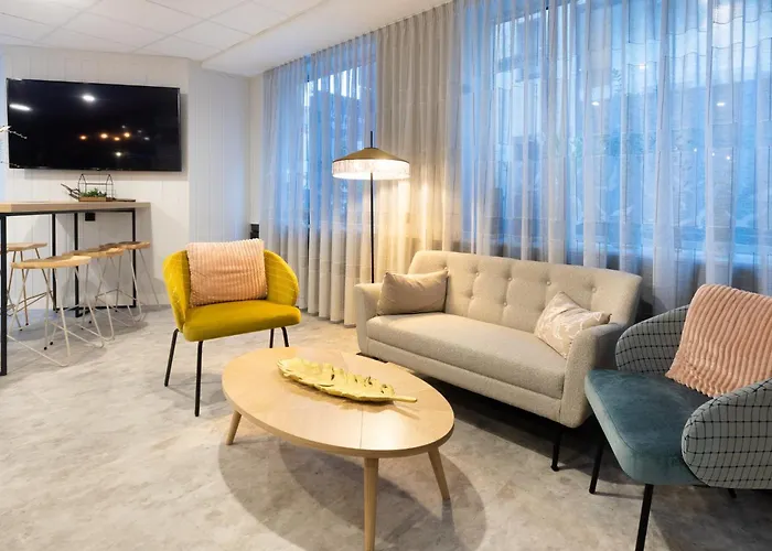 Garner - Engelbertz By Ihg 3* קלן